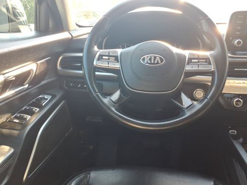 Used 2020 Kia Telluride S AWD/4WD image 5
