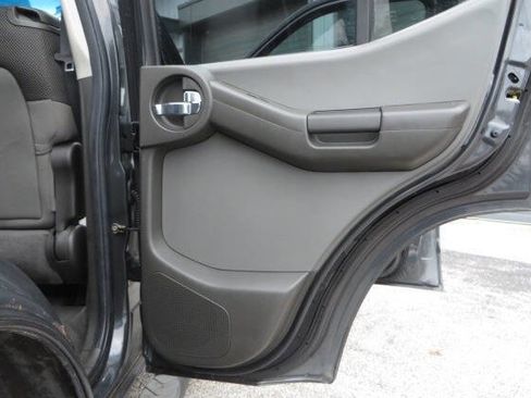 Used 2007 Nissan Xterra S w/ Utility Pkg image 22