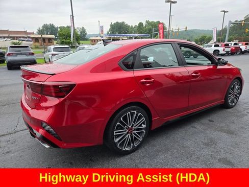 Used 2022 Kia Forte GT w/ GT2 Package FWD image 9