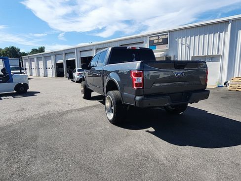 Used 2018 Ford F150 XLT w/ Equipment Group 302A Luxury AWD/4WD image 3