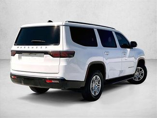 Used 2024 Jeep Wagoneer 2WD video 2