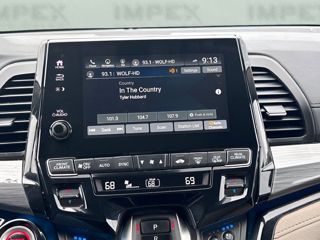 Used 2023 Honda Odyssey Elite image 21