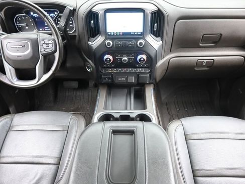 Used 2022 GMC Sierra 1500 Denali w/ Driver Alert Package II AWD/4WD image 12