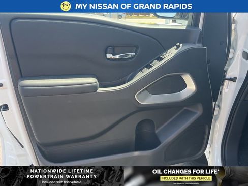 New 2026 Nissan Frontier SV w/ All-Weather Content Package AWD/4WD image 11
