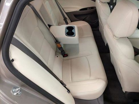 Used 2024 Chevrolet Malibu LT image 23