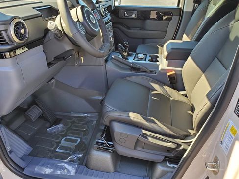 New 2025 INEOS Grenadier Fieldmaster Edition image 11