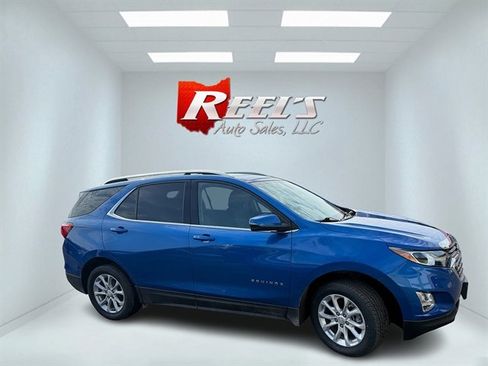 Used 2019 Chevrolet Equinox LT w/ Sun & Navigation Package image 4
