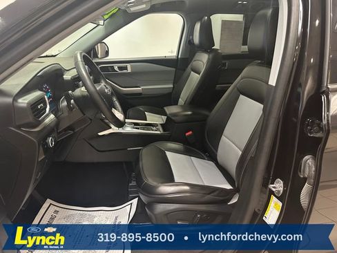 Certified 2024 Ford Explorer XLT w/ Equipment Group 202A AWD/4WD image 8