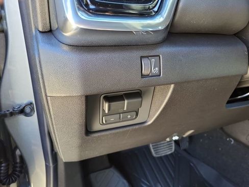 New 2026 GMC Canyon Elevation w/ Convenience Package image 14