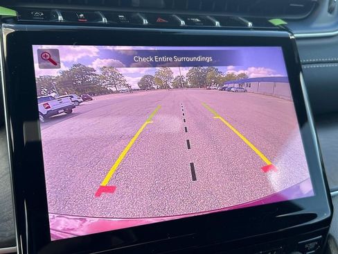 New 2025 Jeep Grand Cherokee Limited image 12