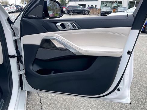 Certified 2023 BMW X6 M50i w/ Executive Package AWD/4WD image 22