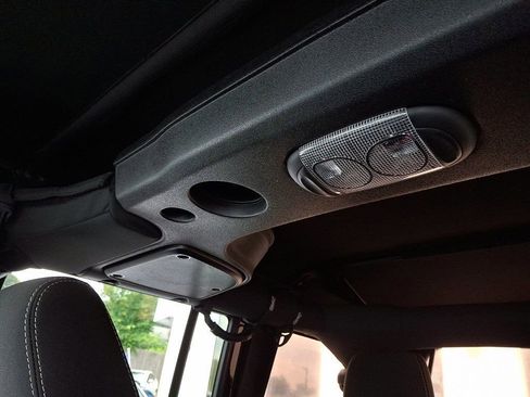 Used 2016 Jeep Wrangler Unlimited Sahara w/ Trailer Tow Group image 23