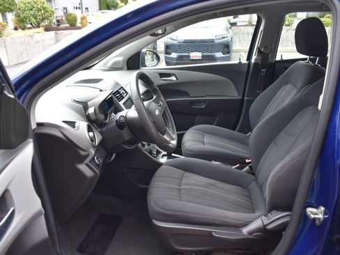 Used 2013 Chevrolet Sonic LT w/ Wheels and Fog Lamp Package FWD image 18