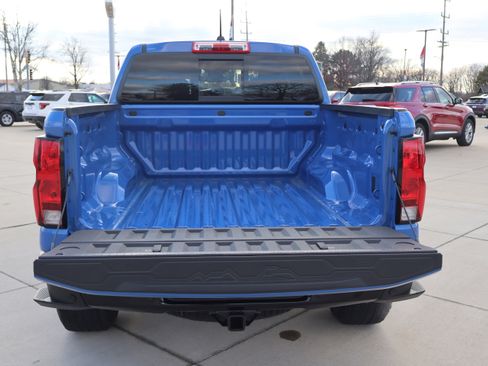 Used 2025 Chevrolet Colorado Trail Boss image 25