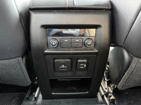 Used 2023 Chevrolet Traverse RS w/ LPO, Floor Liner Package image 12