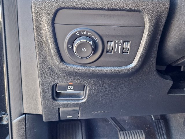 Used 2021 Jeep Grand Cherokee L Limited RWD image 19