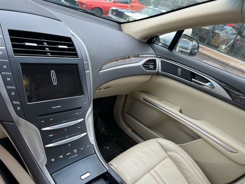 Used 2014 Lincoln MKZ AWD w/ Equipment Group 101A Select image 10