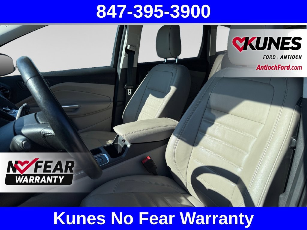Used 2019 Ford Escape Titanium AWD/4WD image 23