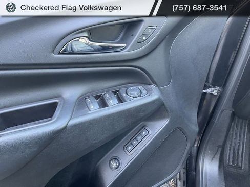 Used 2020 Chevrolet Equinox LT w/ Midnight Edition image 15