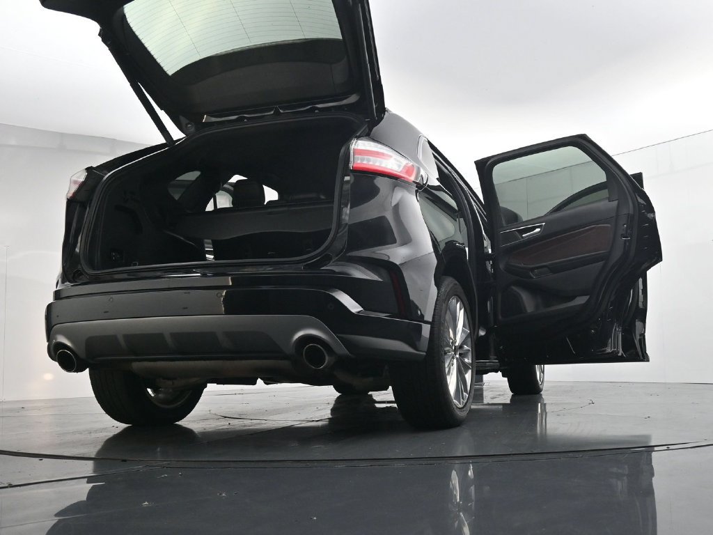 Used 2020 Ford Edge Titanium w/ Equipment Group 301A FWD image 45