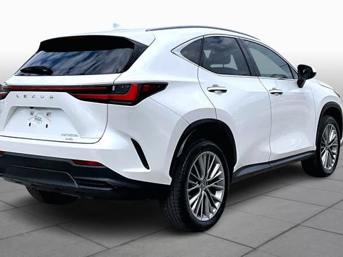 Used 2023 Lexus NX 350h Premium image 13