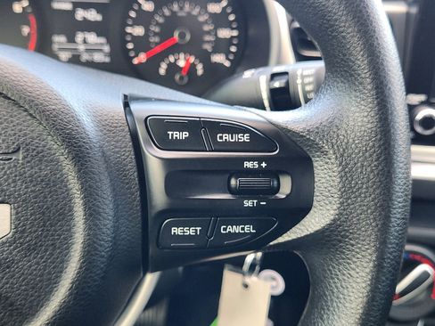 Used 2023 Kia Rio S image 29