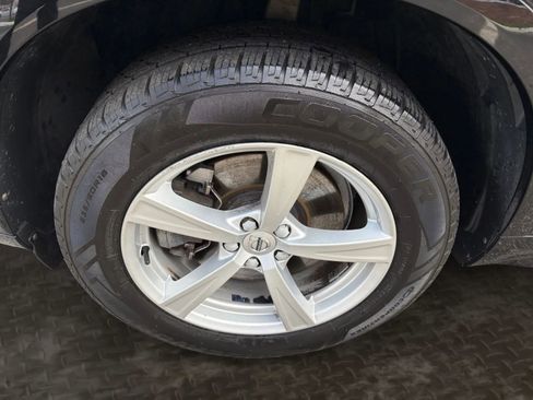 Used 2019 Volvo XC90 T5 Momentum image 38