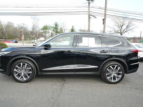 Certified 2024 Acura MDX SH-AWD w/ Technology Package image 4