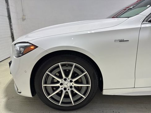 Used 2023 Mercedes-Benz C 43 AMG 4MATIC Sedan image 8