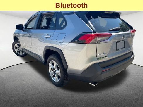 Used 2019 Toyota RAV4 XLE AWD/4WD image 10