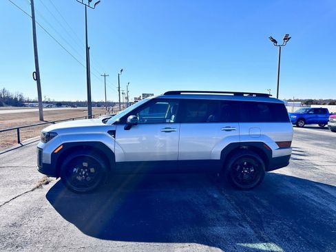 Used 2024 Hyundai Santa Fe XRT image 12