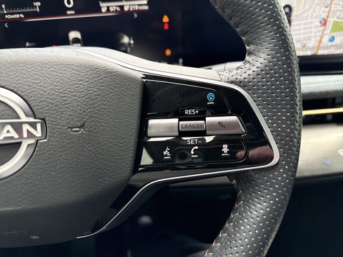 Certified 2024 Nissan Ariya AWD image 28