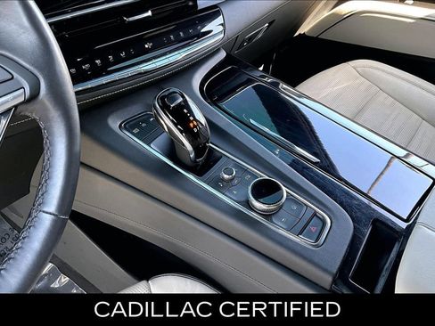 Used 2024 Cadillac Escalade Sport w/ Touring Package AWD/4WD image 15