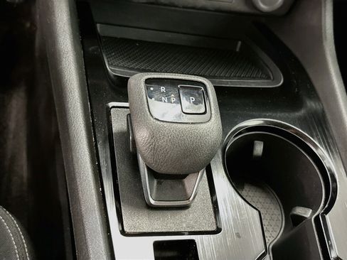 Used 2023 Nissan Rogue S AWD/4WD image 24