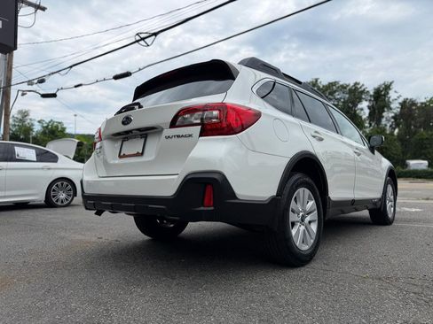 Used 2018 Subaru Outback 2.5i Premium w/ Protection Package #1 AWD/4WD image 7