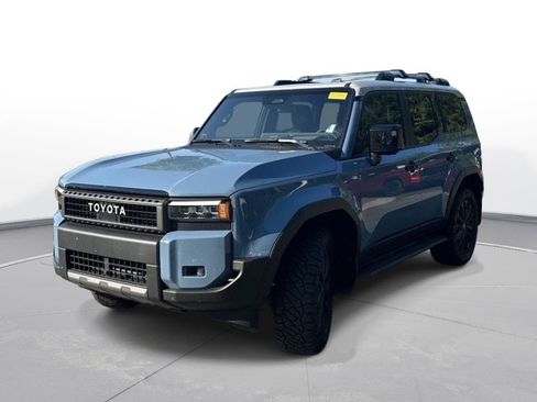 Used 2026 Toyota Land Cruiser w/ Premium Package AWD/4WD image 2