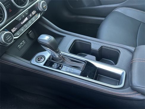 Used 2023 Nissan Sentra SR w/ SR Premium Package image 9