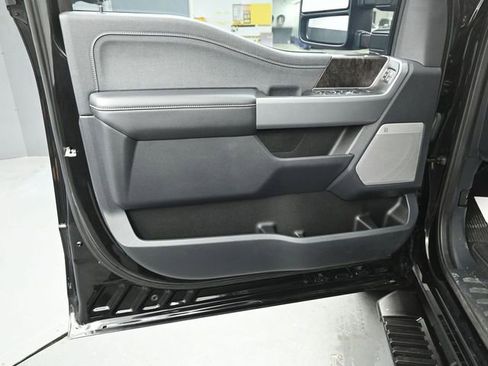 Used 2024 Ford F250 Lariat w/ Sport Appearance Package AWD/4WD image 20