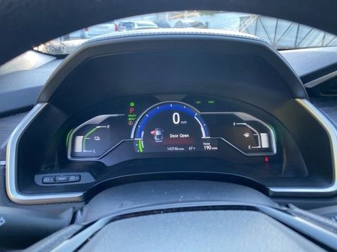 Used 2018 Honda Clarity Plug-In Hybrid image 17