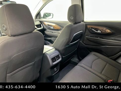 Used 2020 GMC Terrain SLE image 19