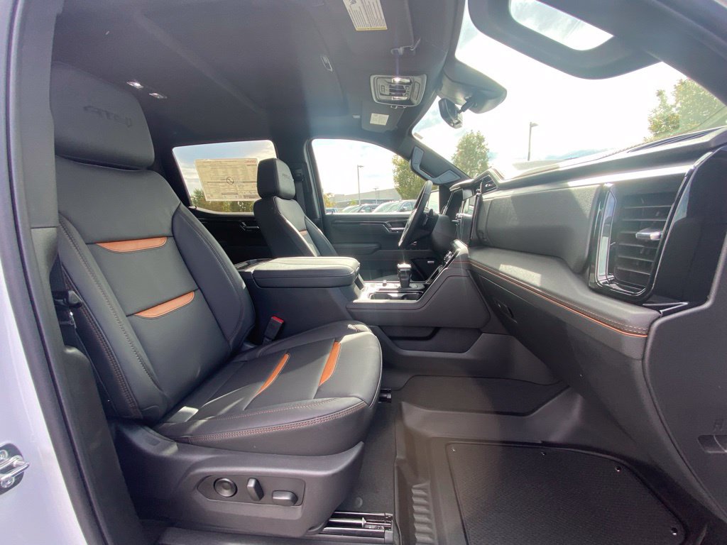 New 2026 GMC Sierra 1500 AT4 w/ AT4 Premium Package AWD/4WD image 30