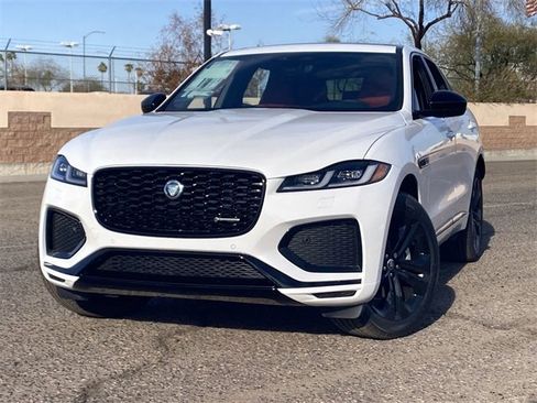 New 2025 Jaguar F-PACE R-Dynamic S image 3