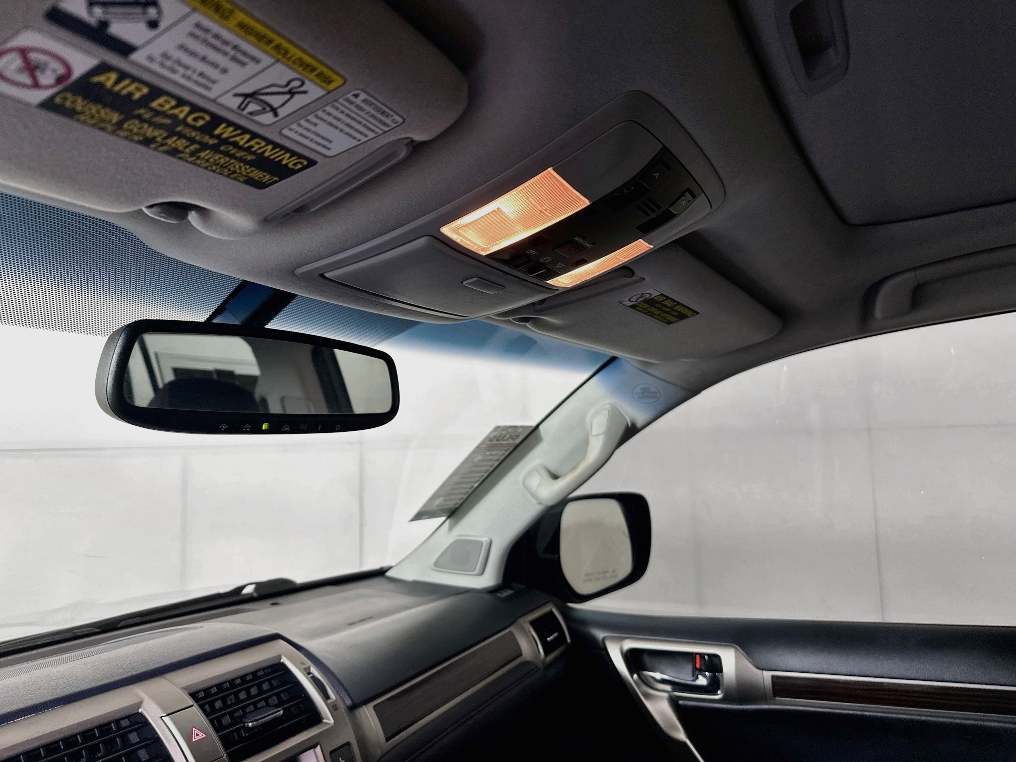 Used 2016 Lexus GX 460 w/ Navigation Package AWD/4WD image 18
