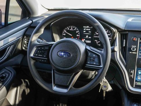 Certified 2025 Subaru Outback 2.5i image 17
