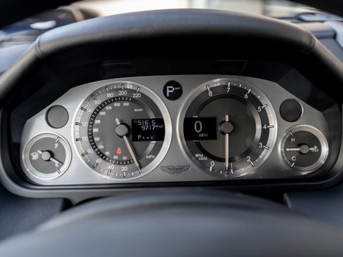 Used 2009 Aston Martin DB9 Volante RWD image 6