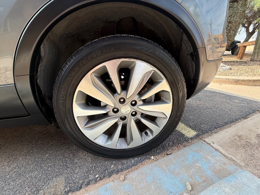 Used 2019 Buick Encore Preferred w/ Safety Package FWD image 4