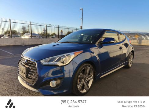 Used 2015 Hyundai Veloster Turbo image 2