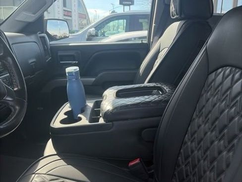 Used 2017 Chevrolet Silverado 1500 LT w/ All Star Edition image 10