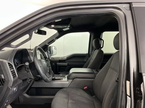 Used 2018 Ford F150 XLT w/ Equipment Group 302A Luxury AWD/4WD image 15