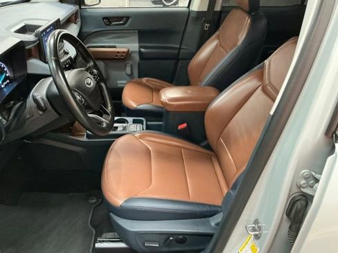 Used 2023 Ford Maverick Lariat FWD image 13